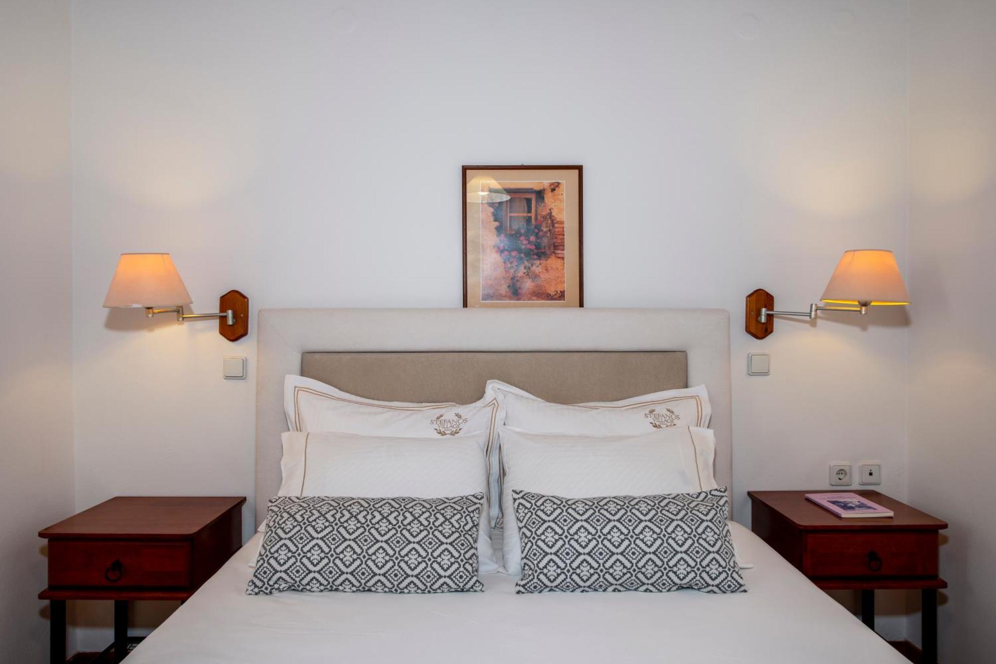Stefanos Village Hotel Миртос Экстерьер фото