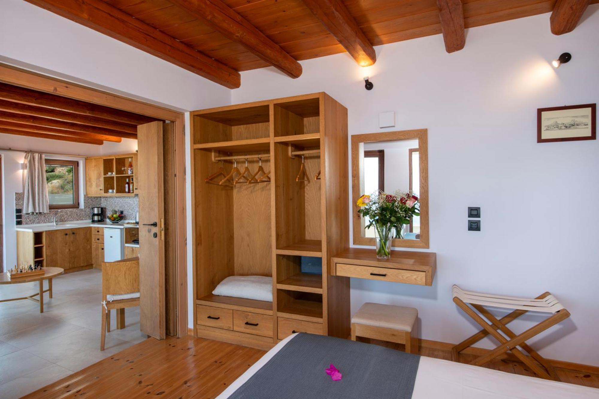 Stefanos Village Hotel Миртос Экстерьер фото